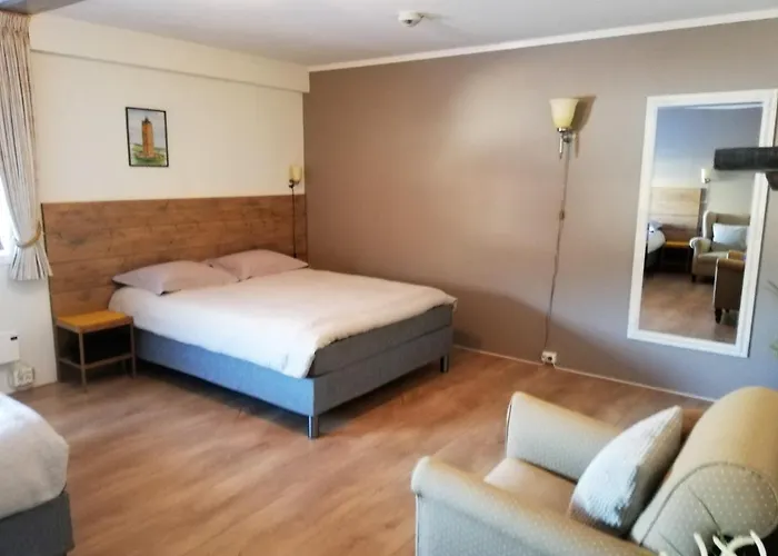 Lovheim Bed & Breakfast