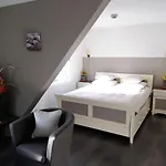 Lovheim 3*